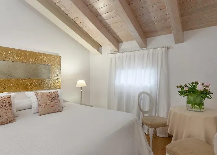 Gallery فيرونا