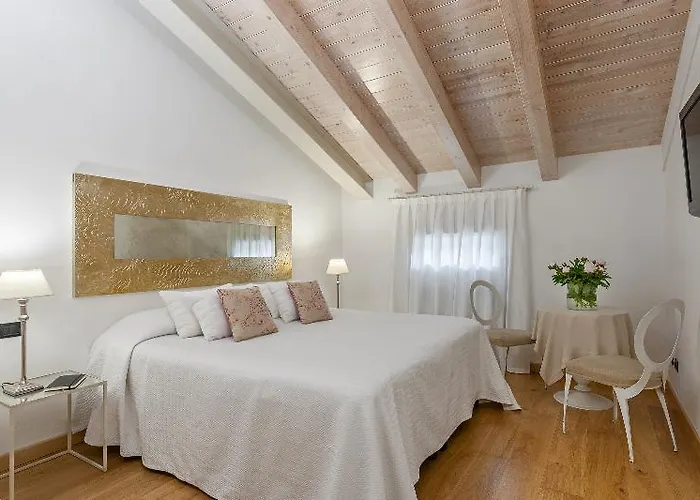 Gallery بيت ضيافة