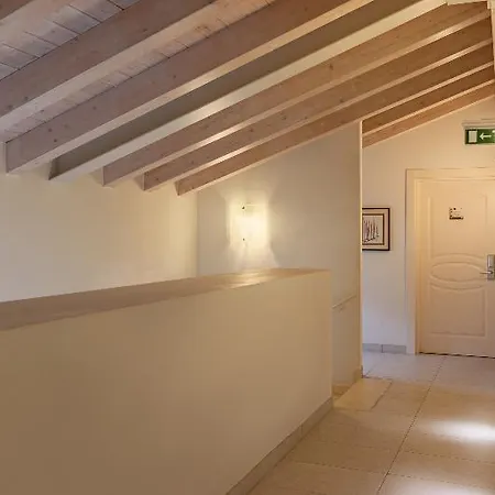 Gallery 4* Βερόνα