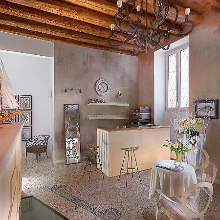 Gallery 4* Верона