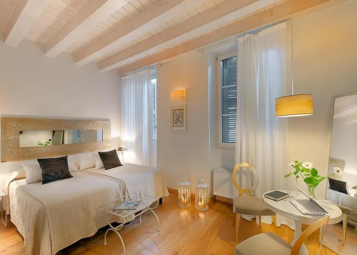 Gallery Gæstehus 4*